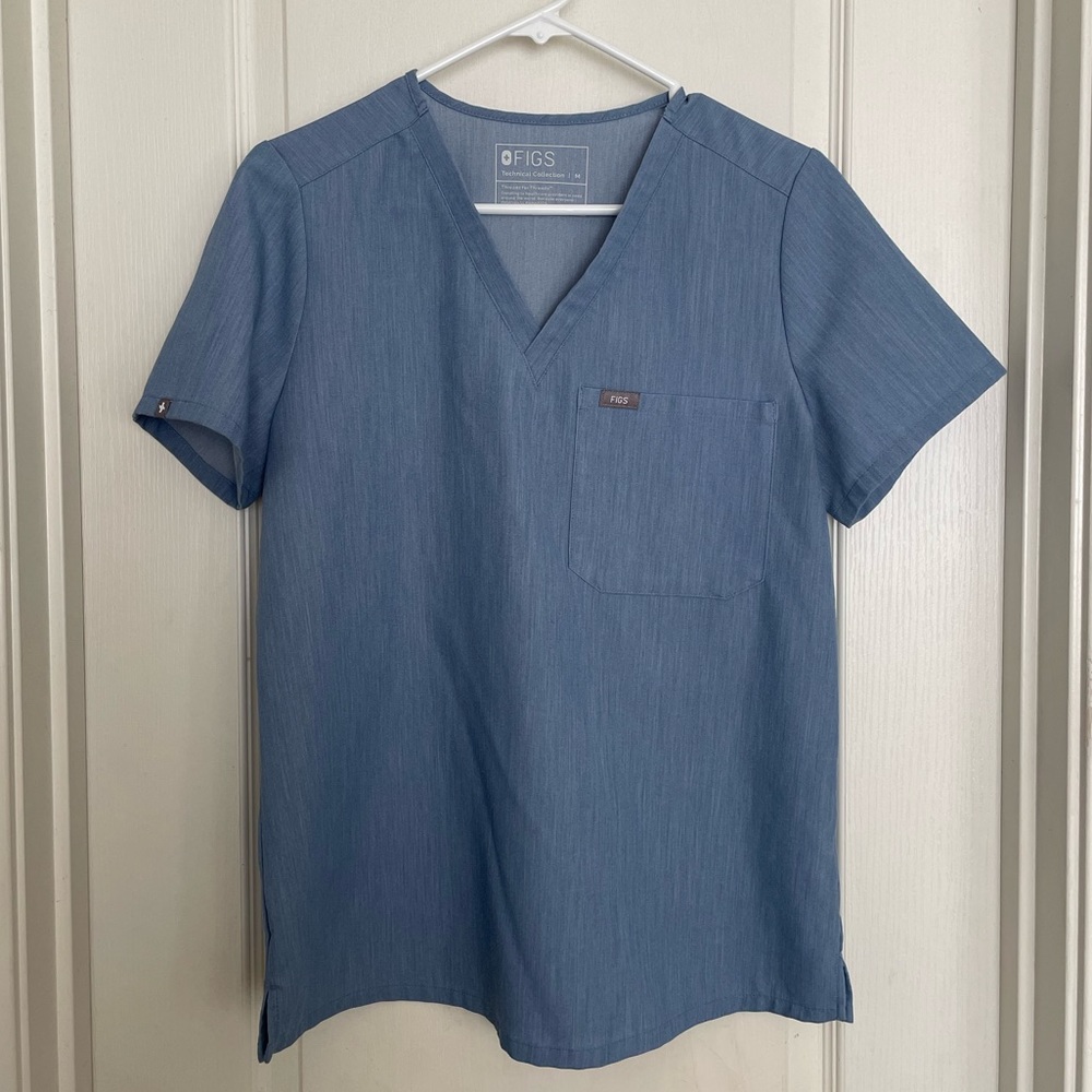 Figs Scrub Top